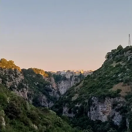 Sa' Gravin